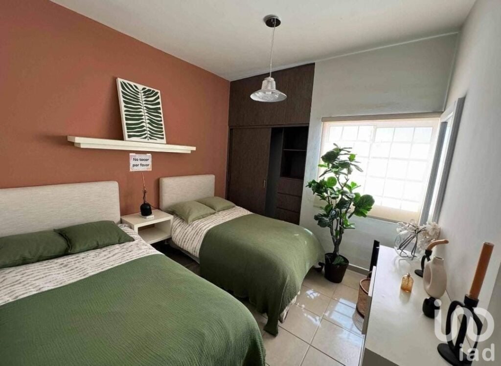 PRIVADAS DE VALENCIA 3 REC 2 BAÑOS CON PISO