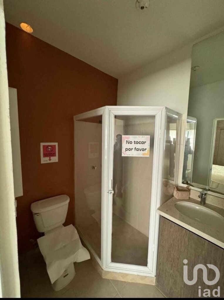 PRIVADAS DE VALENCIA 3 REC 2 BAÑOS CON PISO