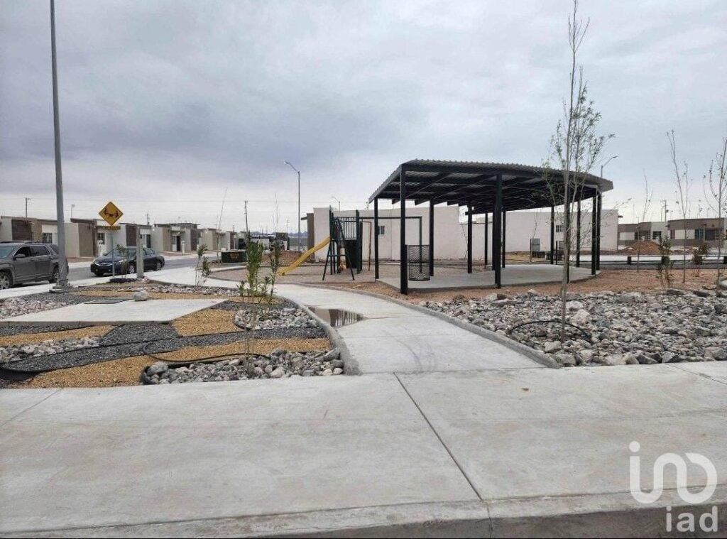 PRIVADAS DE VALENCIA 3 REC 2 BAÑOS CON PISO