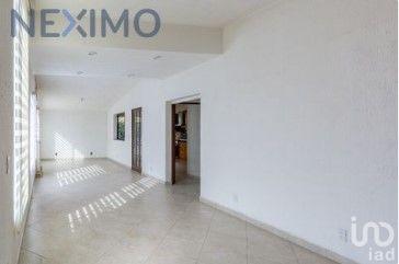 Casa en Venta de Un Nivel en Privada con Seguridad 24/7 en Tlalpan en Oportunidad por $7,950,000