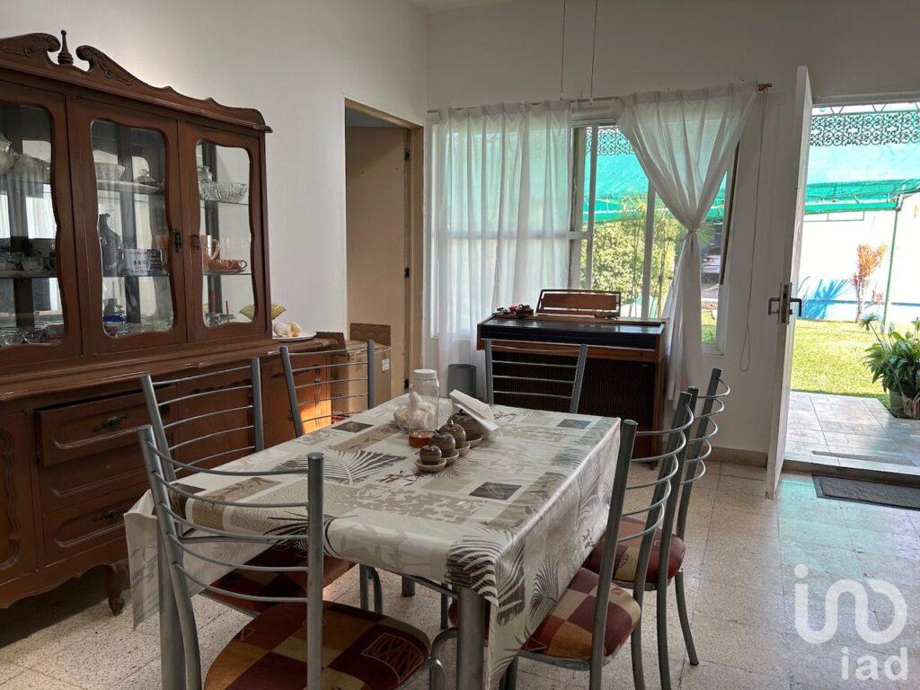Casa en venta, un nivel, en Ahuatepec, Cuernavaca