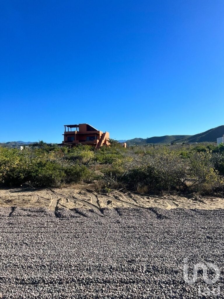 Terreno Zona Residencial Cerritos a unos mts del Mar