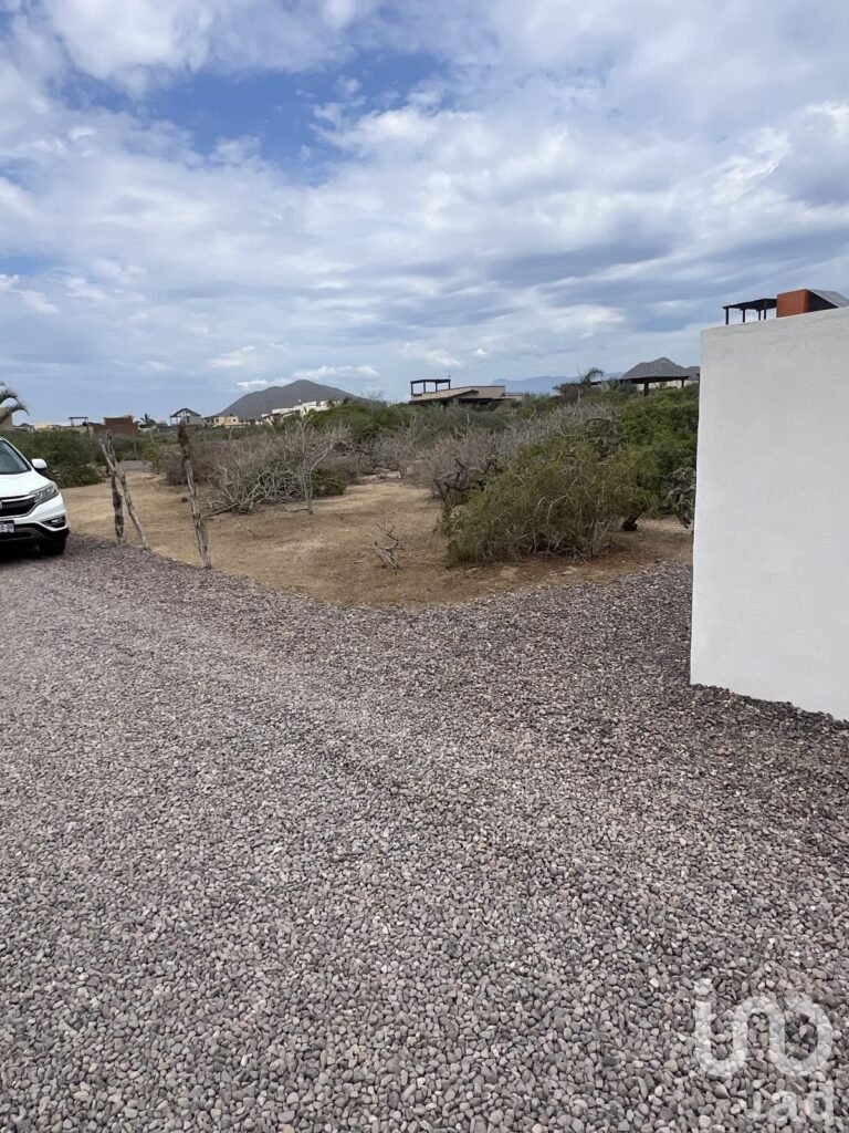 Terreno Zona Residencial Cerritos a unos mts del Mar