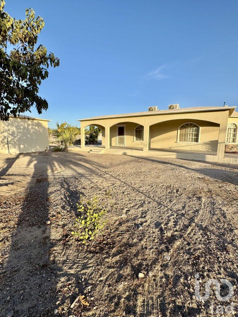 Casa BLANCA Centenario