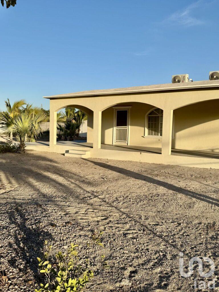 Casa BLANCA Centenario