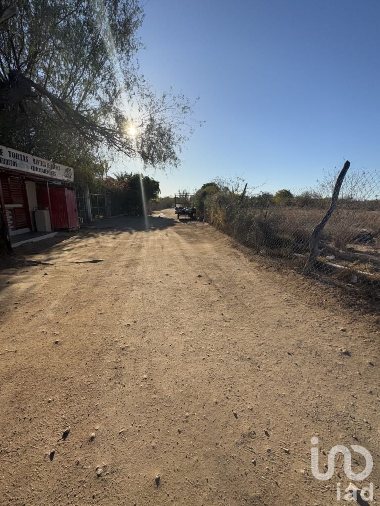 Terreno frente de carretera SAN PEDRO