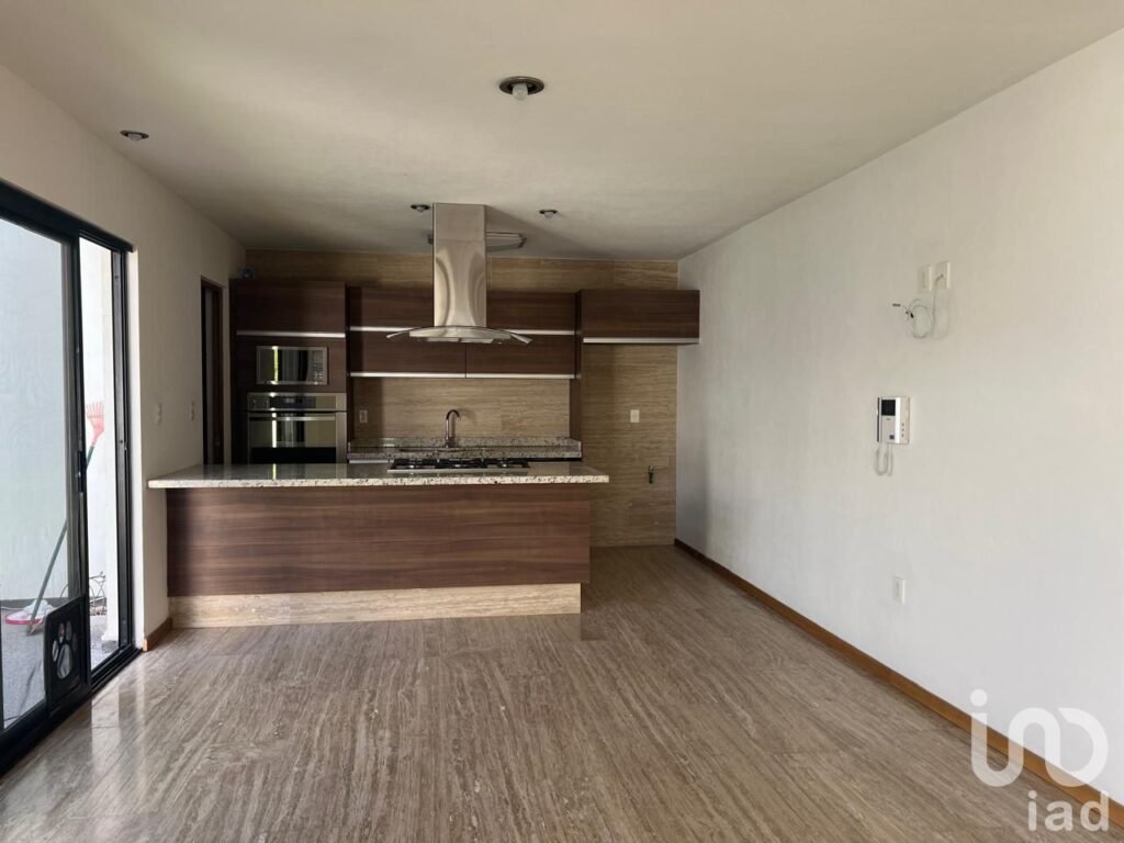 Casa en RENTA en Privada Lomas del Pedregal, SLP