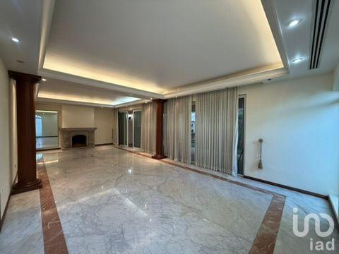 Casa en Fraccionamiento Los Frailes, Zapopan