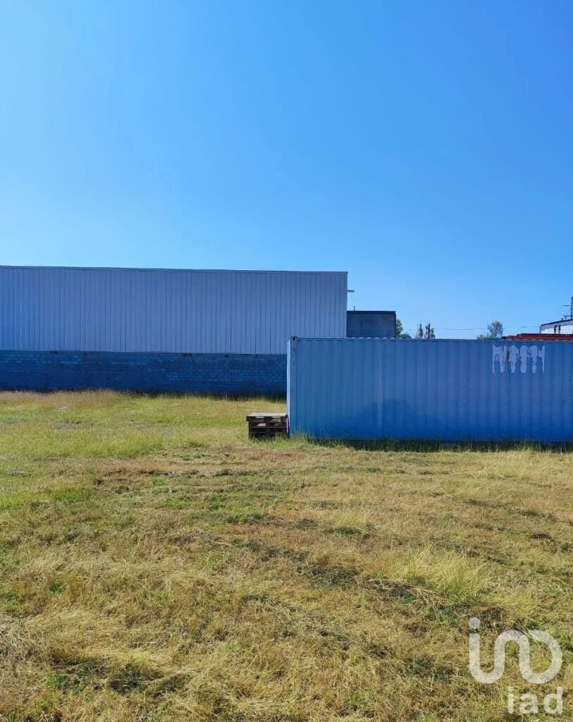 Terreno Industrial en Cluster Novotech, Silao,Gto,a pocos metros de Autopista y frente a Fipasi