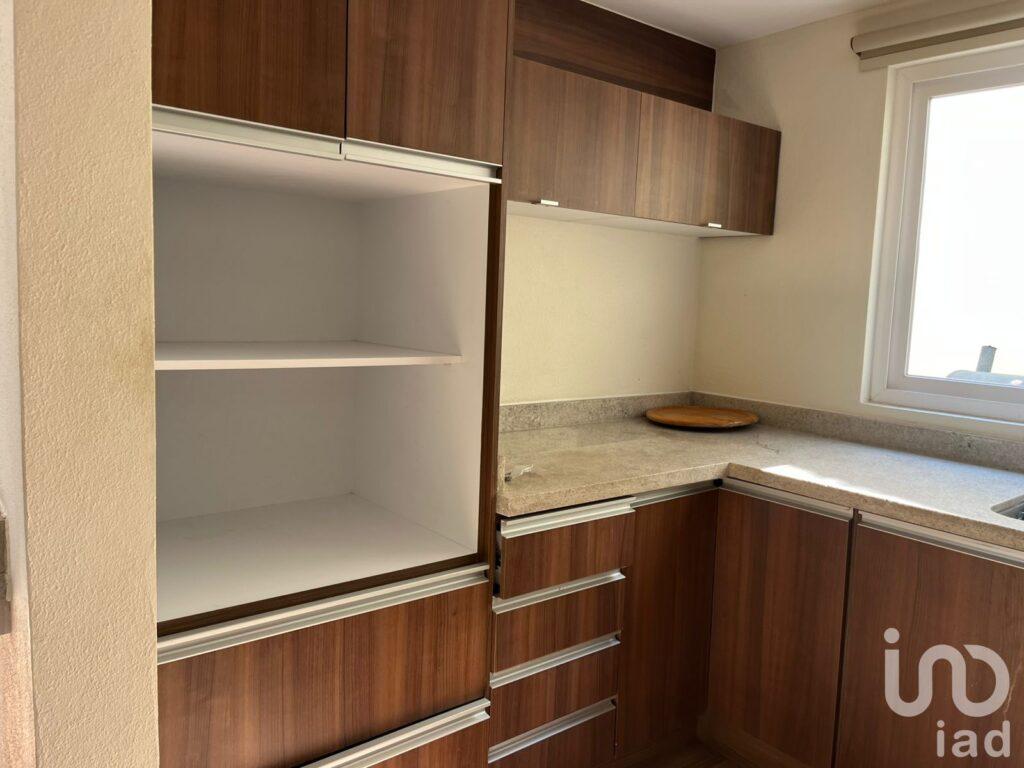 Casa Amueblada en Renta en Zibata