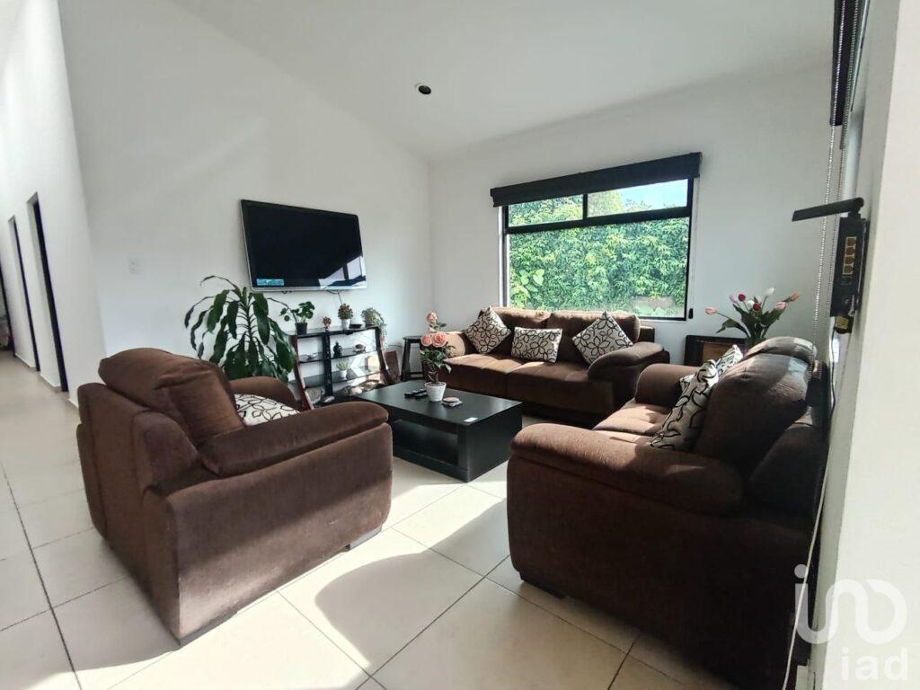 Casa de un nivel en venta en Real del Bosque, Corregidora