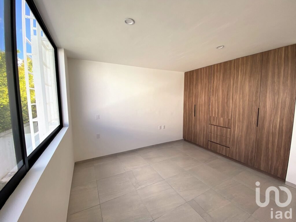 CASA EN VENTA EN EL CONDADO, CORREGIDORA QUERÉTARO