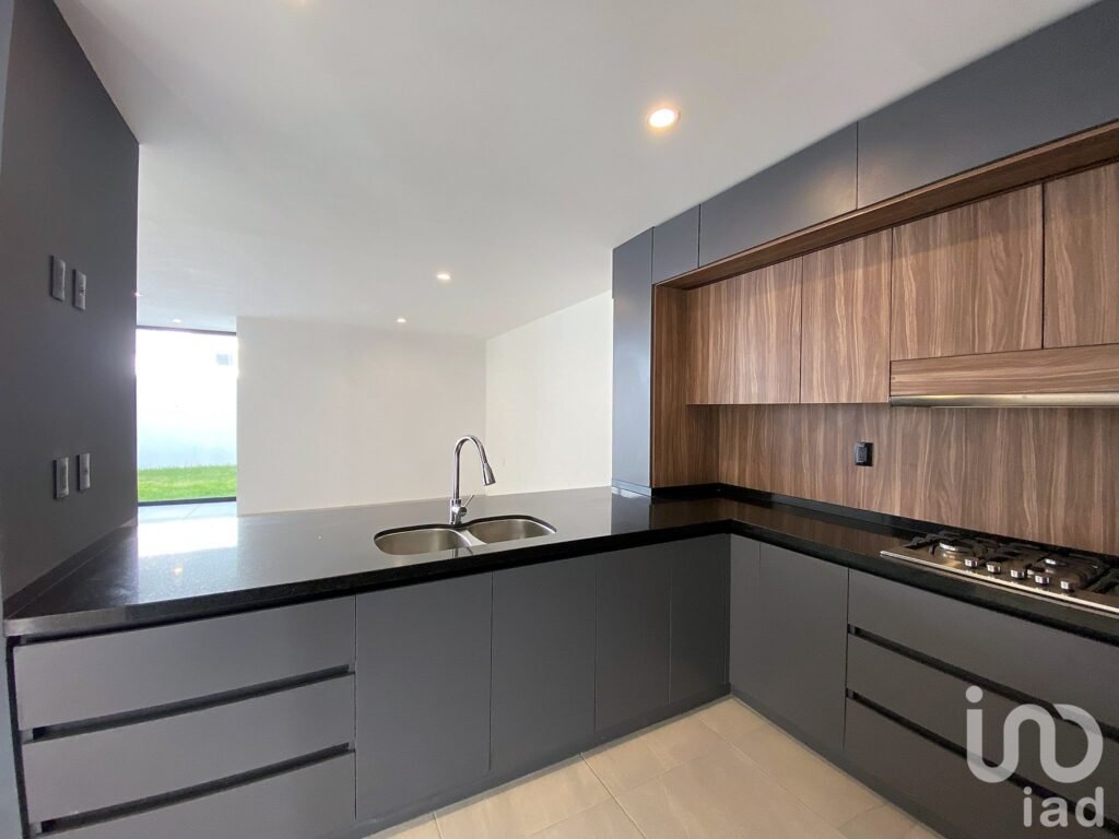 CASA EN VENTA EN EL CONDADO, CORREGIDORA QUERÉTARO