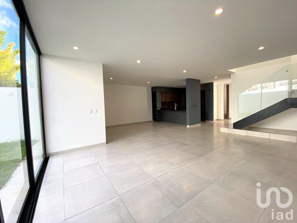 CASA EN VENTA EN EL CONDADO, CORREGIDORA QUERÉTARO