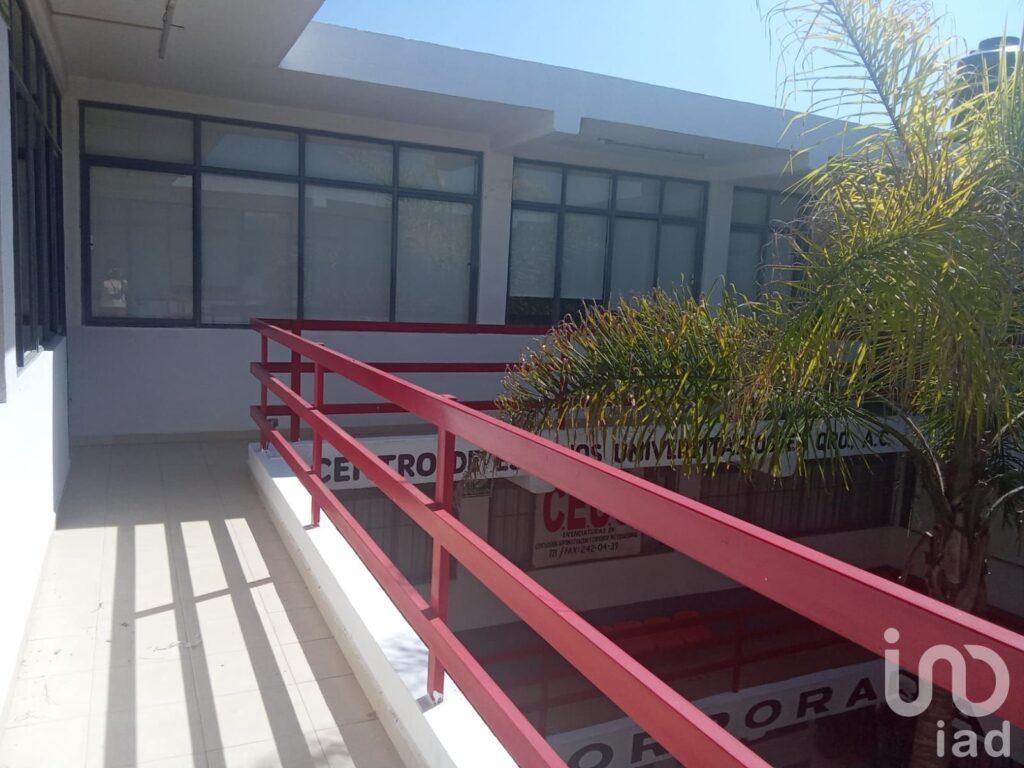 Renta de piso planta alta