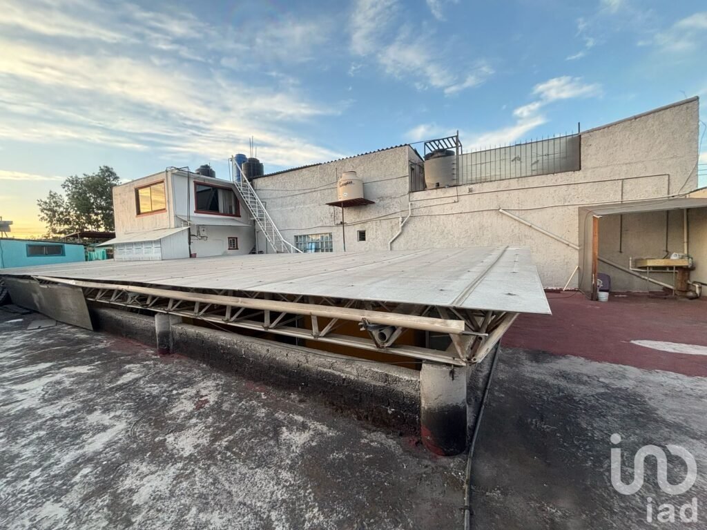 VENTA DE EDIFICIO COMERCIAL Y  HABITACIONAL, OPORTUNIDAD DE INVERSION, PRENSA NACIONAL, TLALNEPANTLA