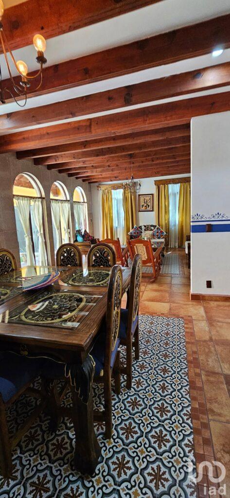 Casa de 5 habitaciones en venta en Las Brisas, San Miguel de Allende, Guanajuato