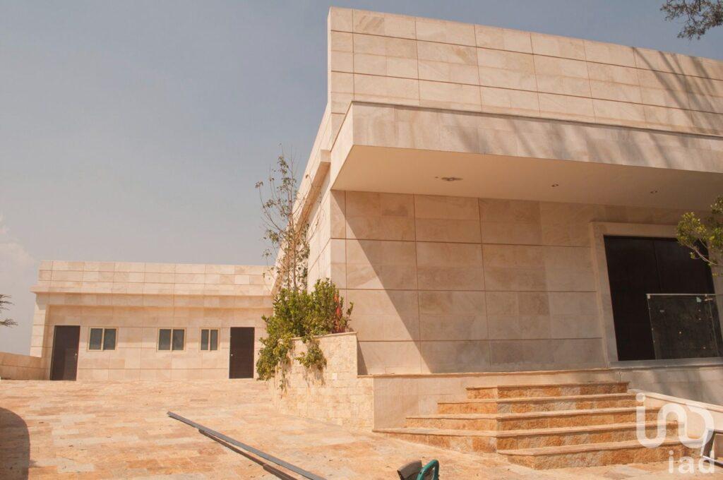 Venta Exclusivo en Lomas Altas, diseño Girault, vista espectacular Core & Shell crea tu propio lujo.