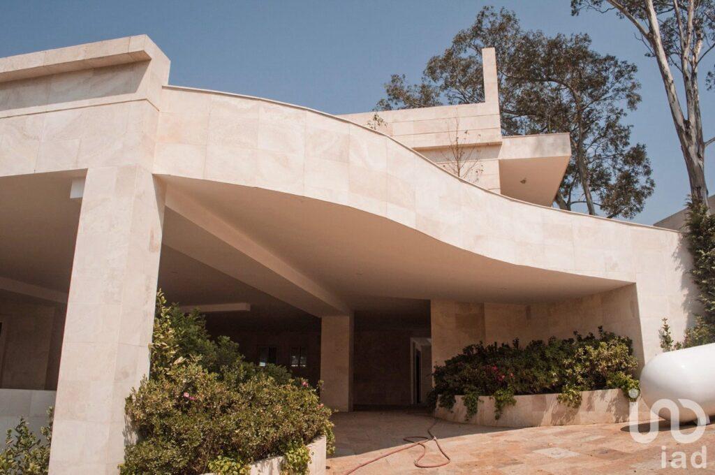 Venta Exclusivo en Lomas Altas, diseño Girault, vista espectacular Core & Shell crea tu propio lujo.