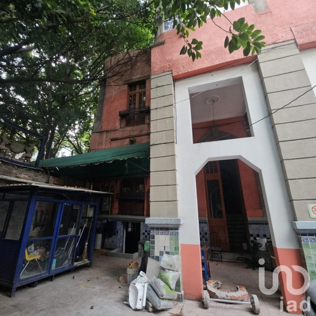 Terreno con Construccion Col. Juárez, Alcaldía Cuauhtémoc