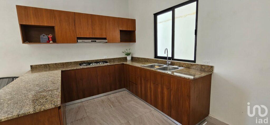 HERMOSA CASA EN VENTA EN TEMOZON, MERIDA, YUCATAN