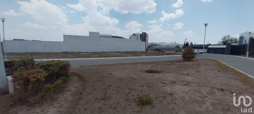 Se vende amplio terreno en Privada exclusiva en Zona Plateada, Pachuca, Hidalgo