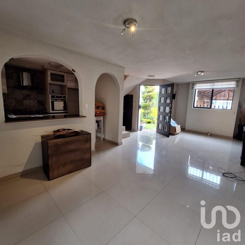 Venta Casa Fracc Las huertas Country costado club Country las Huertas Morelia