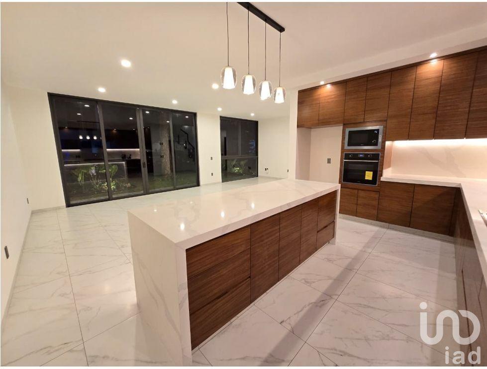 CASA EN VENTA EN SOLARES RESIDENCIAL SANTILLANA - ZAPOPAN