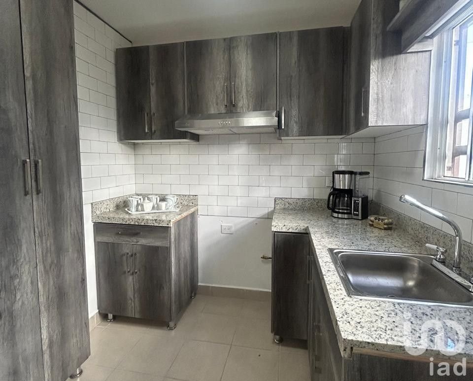 Se vende Casa con precio especial en privada Victoria Residencial, Tijuana. (#10)
