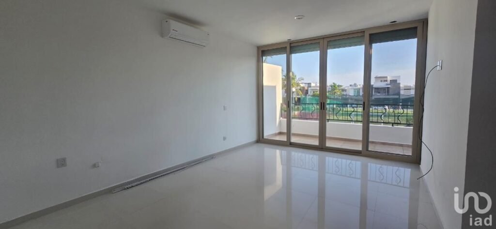 Casa en Venta en Real del Valle, Mazatlán, Sinaloa.