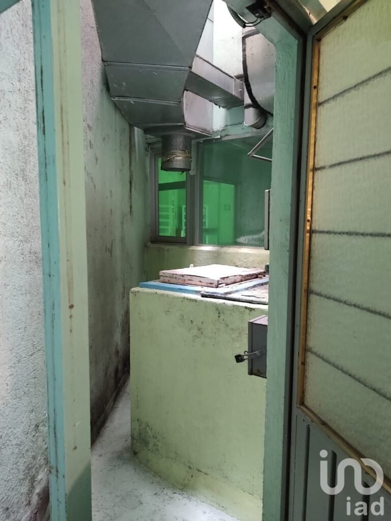 Se Vende Edificio con alto potencial para remodelar o desarrollar nuevo proyecto, Gustavo a Madero