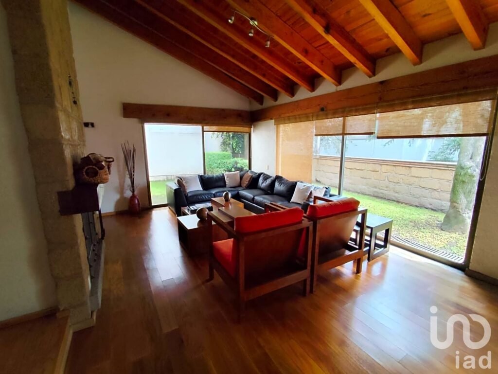 CASA EN VENTA EN SAN NICOLÁS TOTOLAPAN - LA MAGDALENA CONTRERAS, CDMX