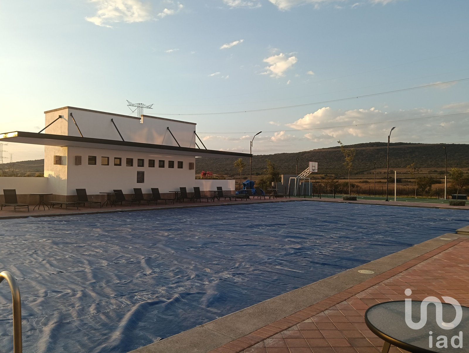 TERRENO EN VENTA CD MADERAS CORREGIDORA PRIVADA PEÑON CAROBA