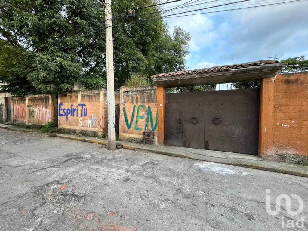 Terreno plano en venta en Ahuatepec centro