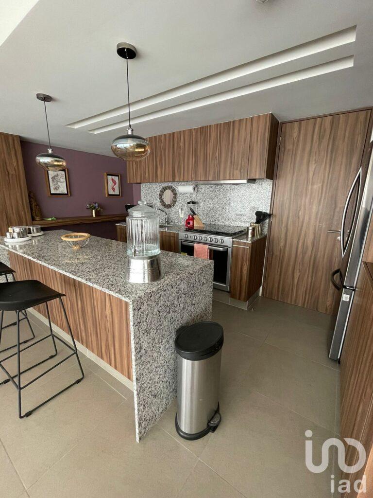 Departamento en Venta en Jardines del Bosque Norte