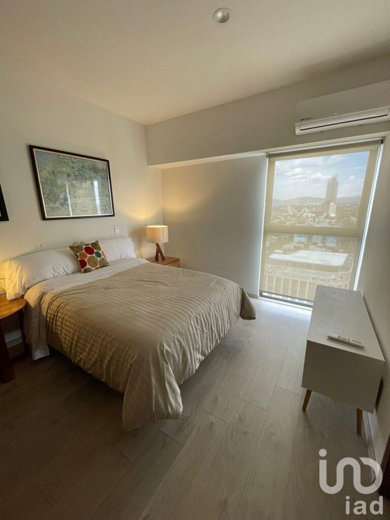 Departamento en Venta en Jardines del Bosque Norte