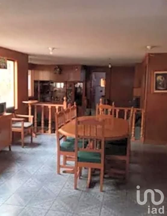 EN VENTA , CASA EN COLONIA LAS AMERICAS,TOLUCA.