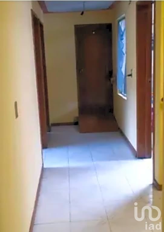 EN VENTA , CASA EN COLONIA LAS AMERICAS,TOLUCA.