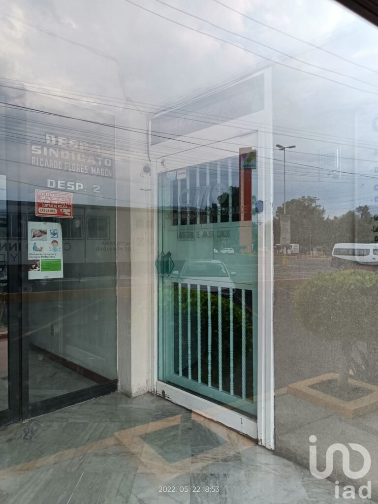 CONSULTORIO EN VENTA, REGIMEN EN CONDOMINIO A 1/2 CUADRA INSURGENTES NTE., CDMX.