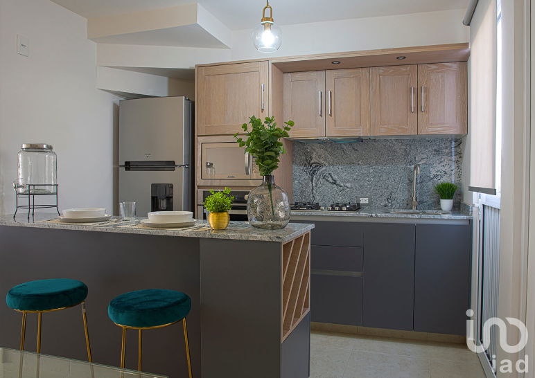 Casa con Recamara en Planta Baja en El Marqués Qro. C.P. 76245