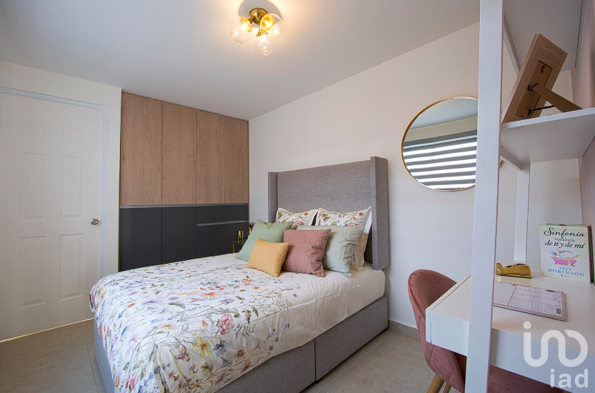 Casa con Recamara en Planta Baja en El Marqués Qro. C.P. 76245