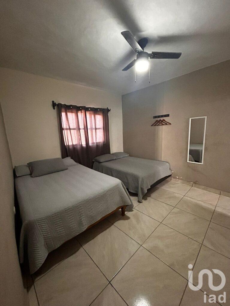 Casa en zona Centro Parras