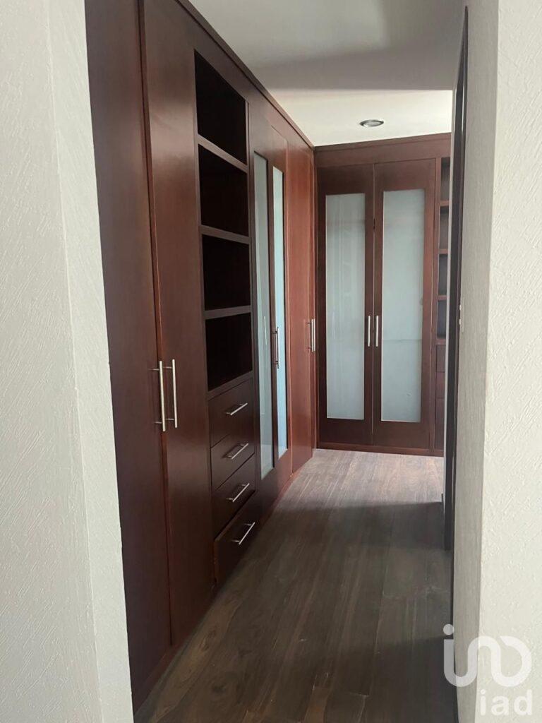 VENTA CASA EN LOMAS DE ANGELOPOLIS II