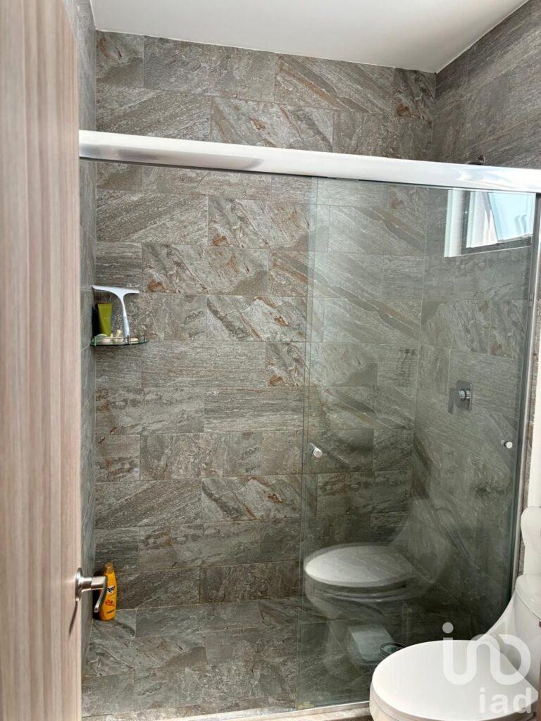 SE VENDE DEPARTAMENTO EN LETRAN VALLE NARVARTE