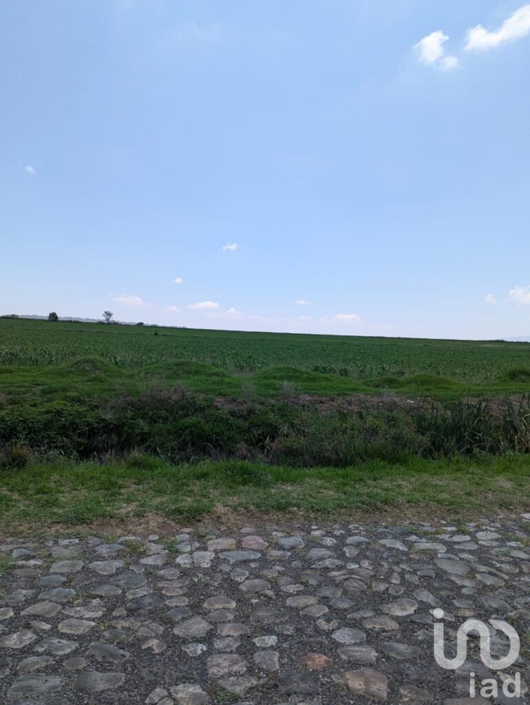 Terreno de 4 Hectarias en Los Arboles Queretaro