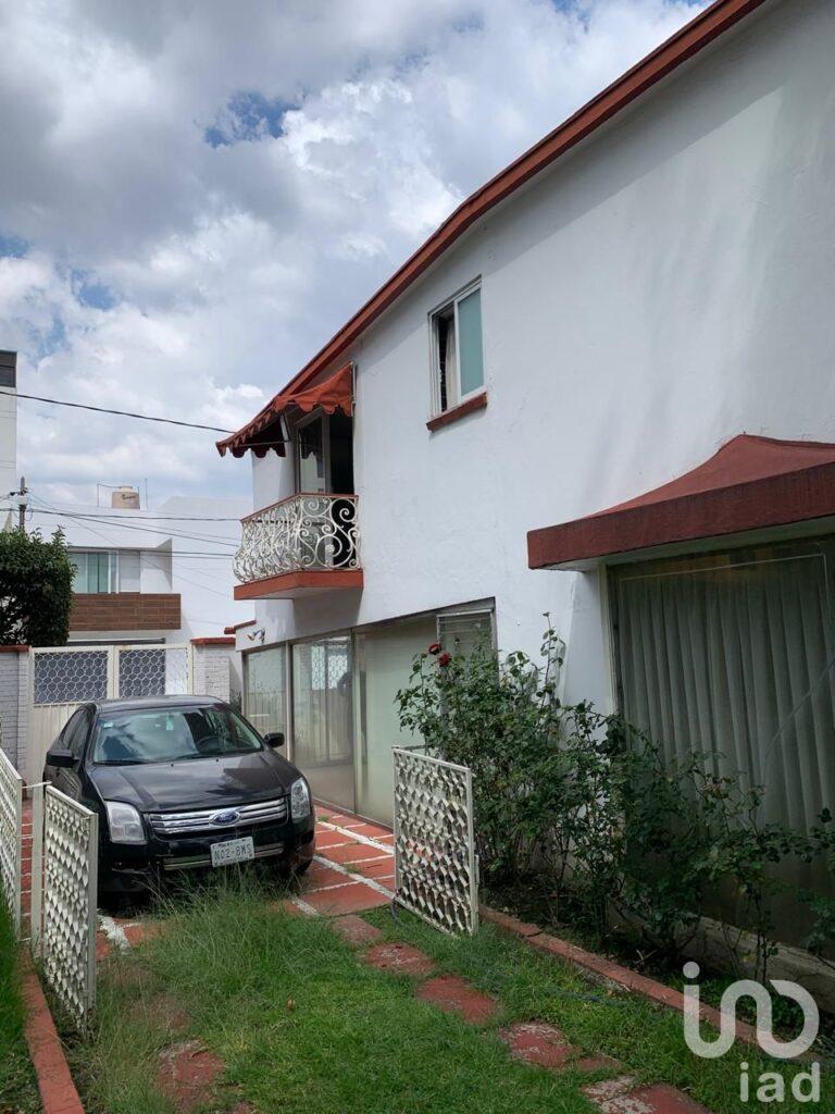 Venta Casa en Satélite para Remodelar, Naucalpan EdoMex