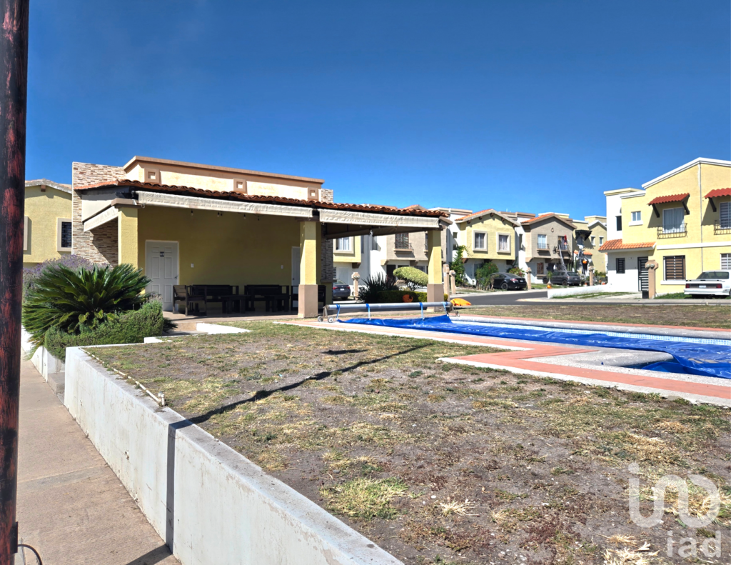 Casa en Venta precio de oportunidad en Ciudad del Sol, Querétaro