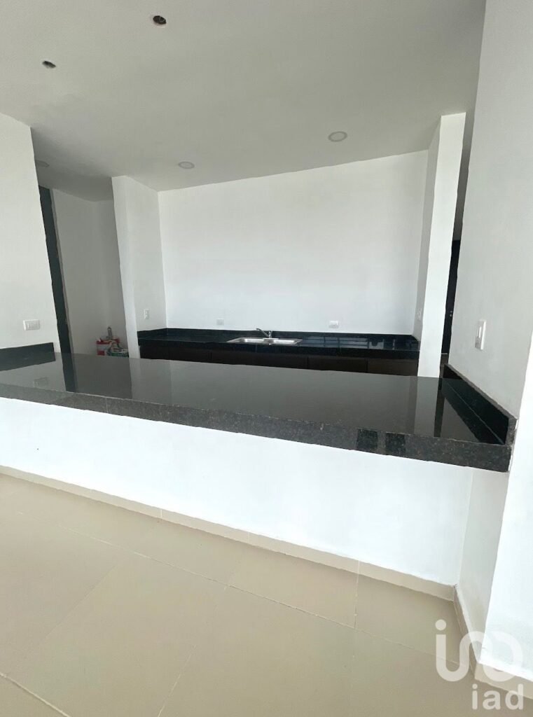 CASA NUEVA EN VENTA EN PRIVADA CONKAL YUCATÁN