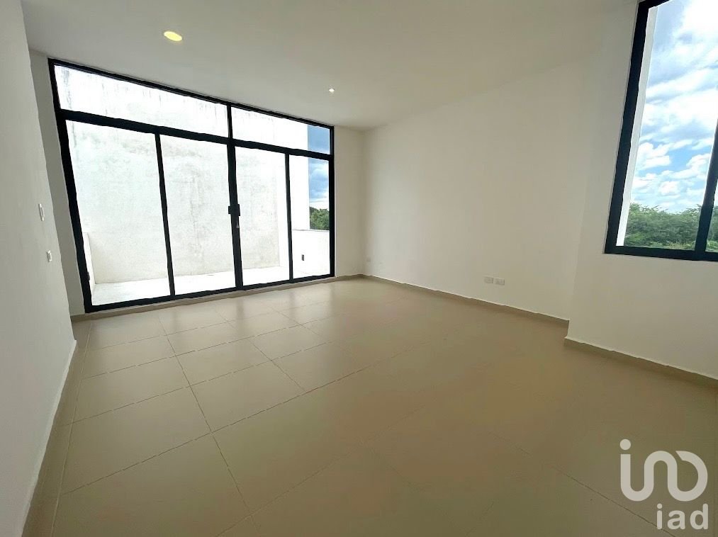 CASA NUEVA EN VENTA EN PRIVADA CONKAL YUCATÁN