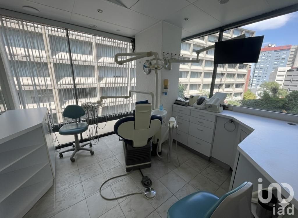 RENTA DE CONSULTORIO DENTAL EQUIPADO, LOMAS DE TECAMACHALCO, EDO. DE MEXICO